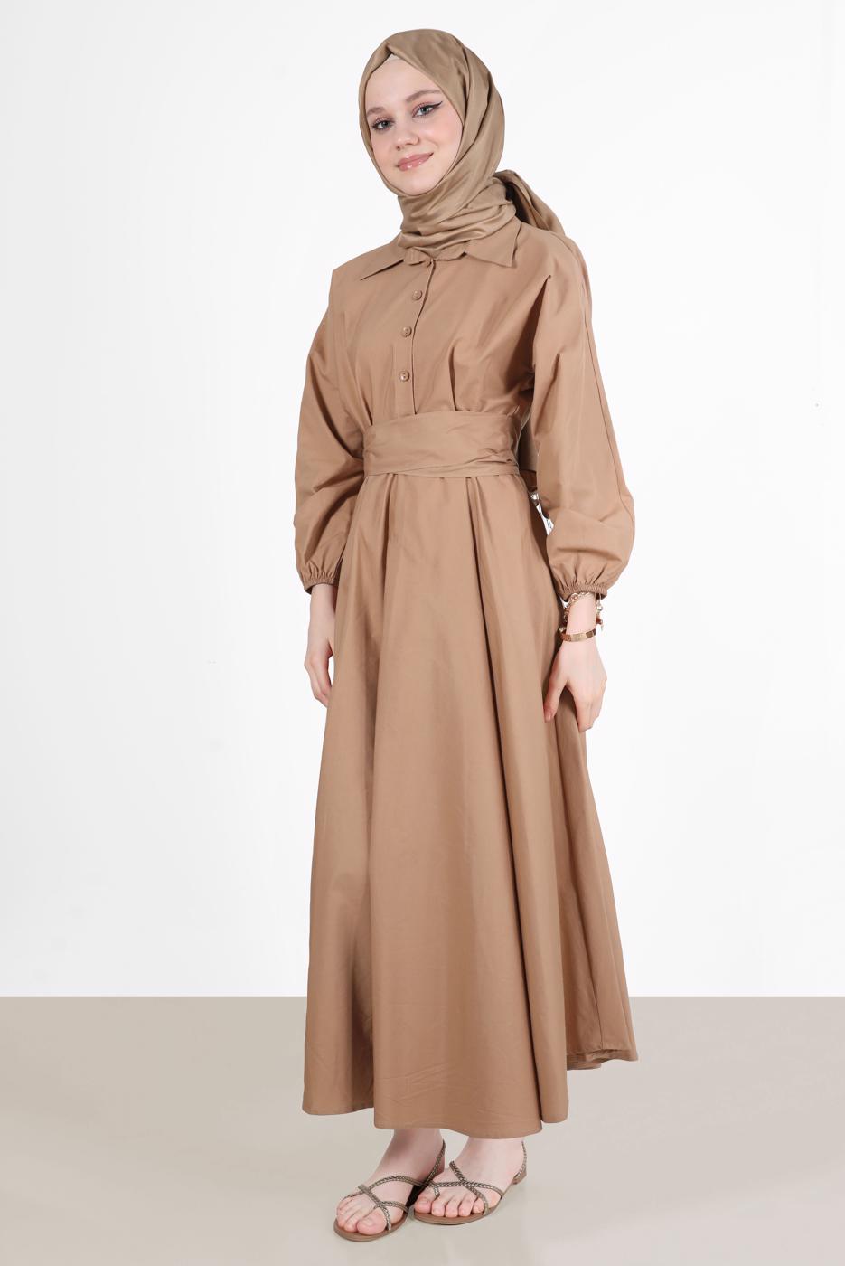 Tesettür giyim KAHVE DÜĞMELİ KUŞAKLI ELBİSE 09005