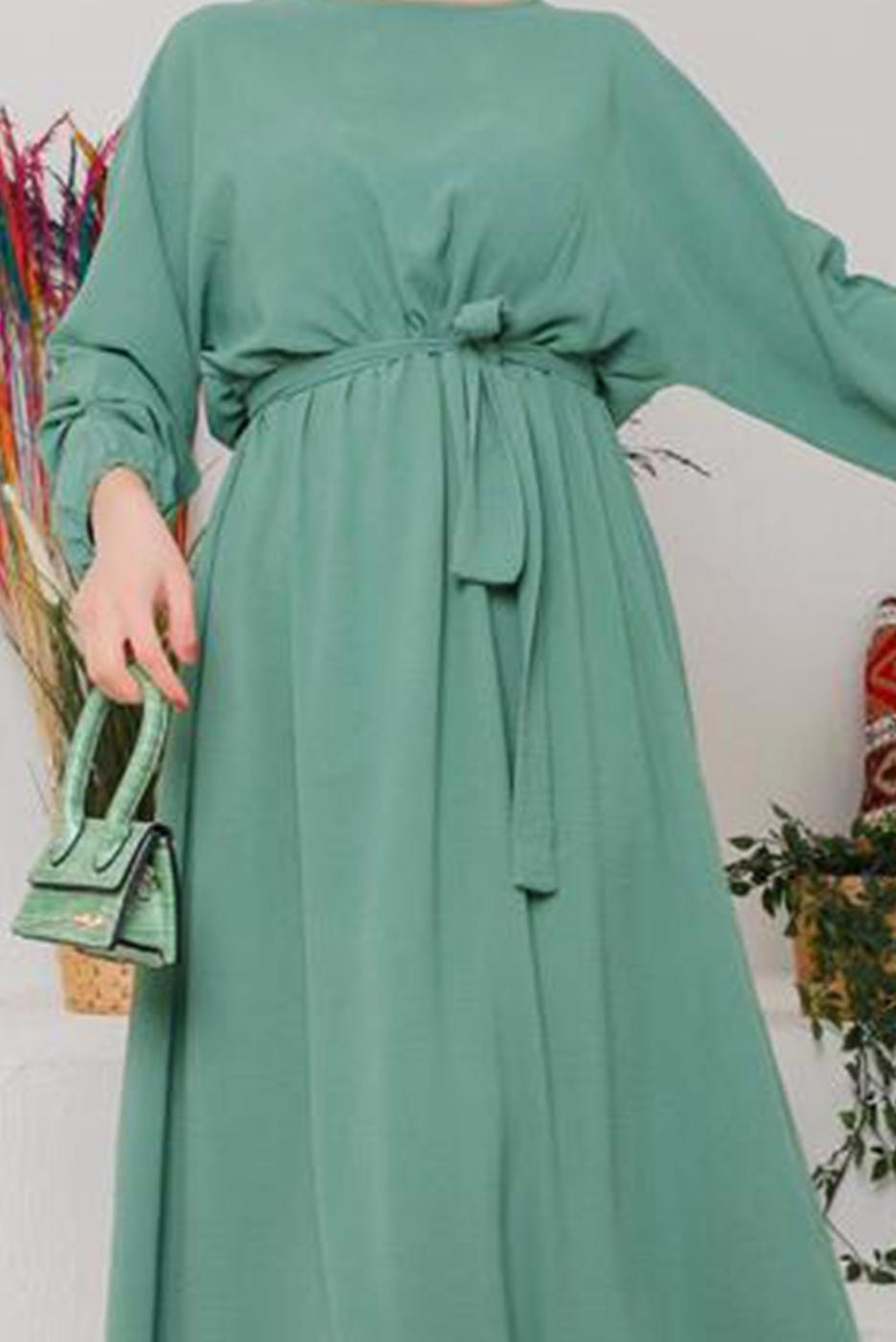 Tesettür giyim YEŞİL MANŞETLERİ LASTİKLİ KUŞAKLI ELBİSE 1042 