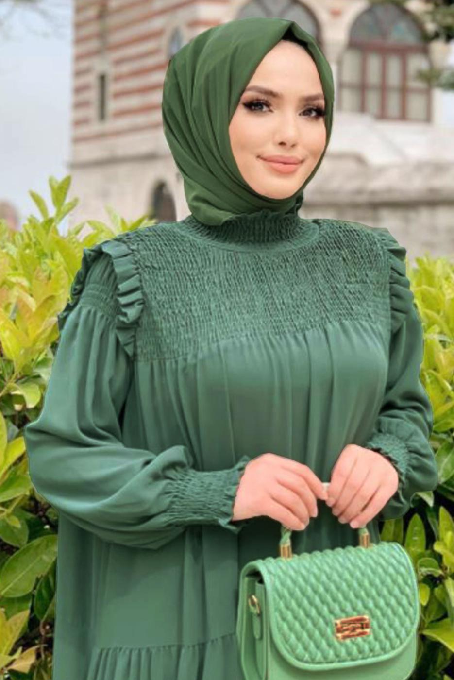Tesettür giyim YEŞİL BÜZGÜLÜ DİK YAKA FIRFIRLI ŞİFON ELBİSE 1153