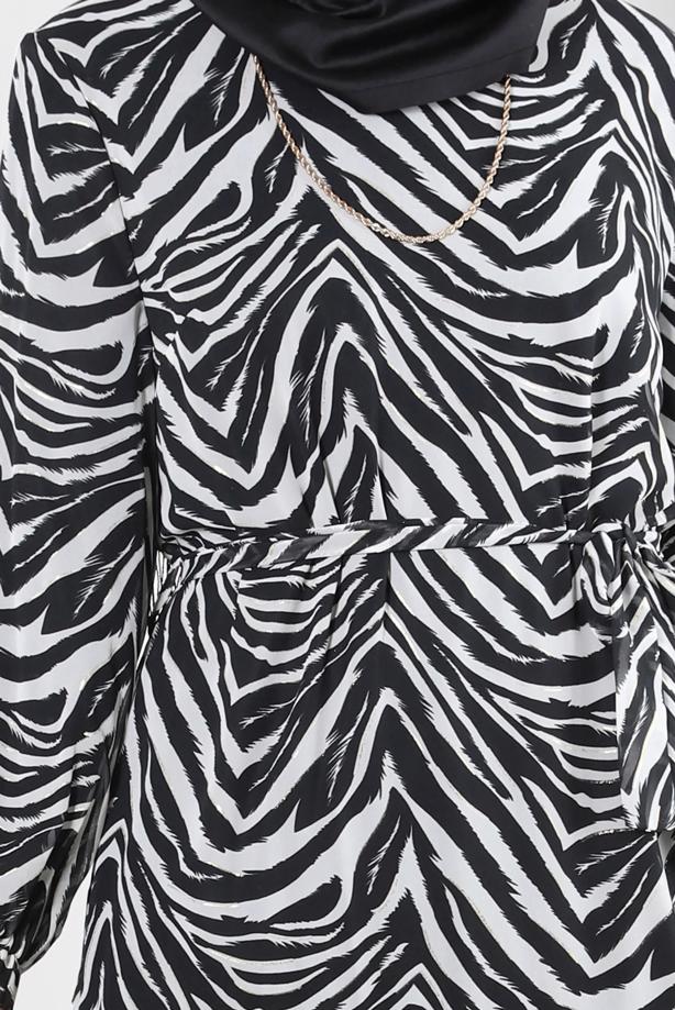 Vêtements hijab NOIR ALVINA ROBE À MOTIFS GRANDE TAILLE T 20254-1 - TRENDTESETTÜR