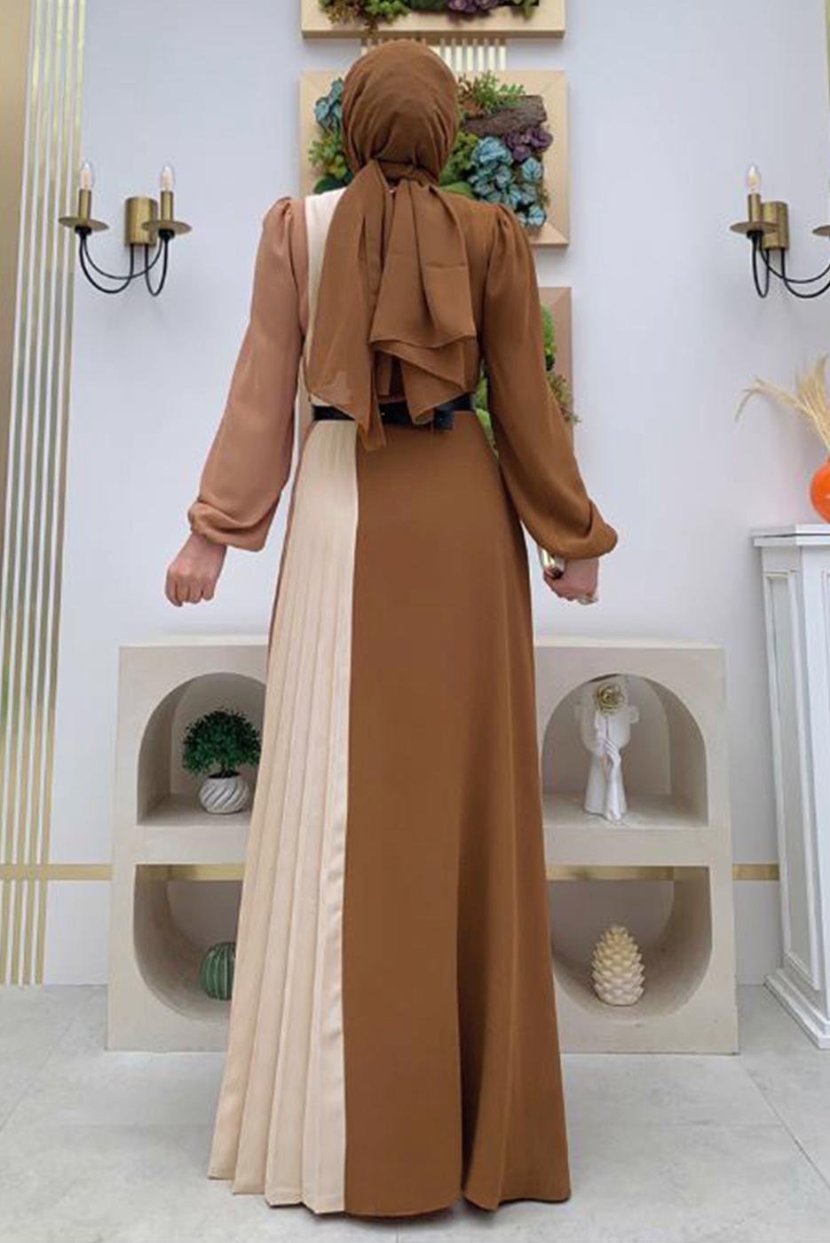 Tesettür giyim TABA ÜÇ RENKLİ PİLİSELİ ELBİSE T 2263