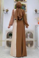 Tesettür giyim TABA ÜÇ RENKLİ PİLİSELİ ELBİSE T 2263