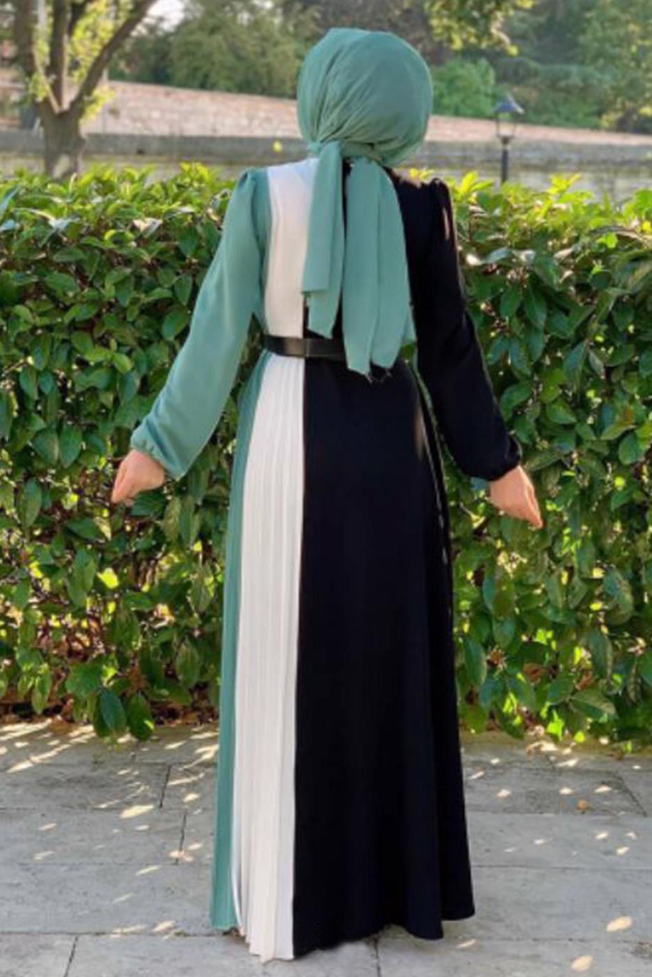 Tesettür giyim YEŞİL ÜÇ RENKLİ PİLİSELİ ELBİSE T 2263