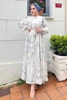 Tesettür giyim KREM GİZLİ DÜĞMELİ DESENLİ PAMUKLU ELBİSE 2338 