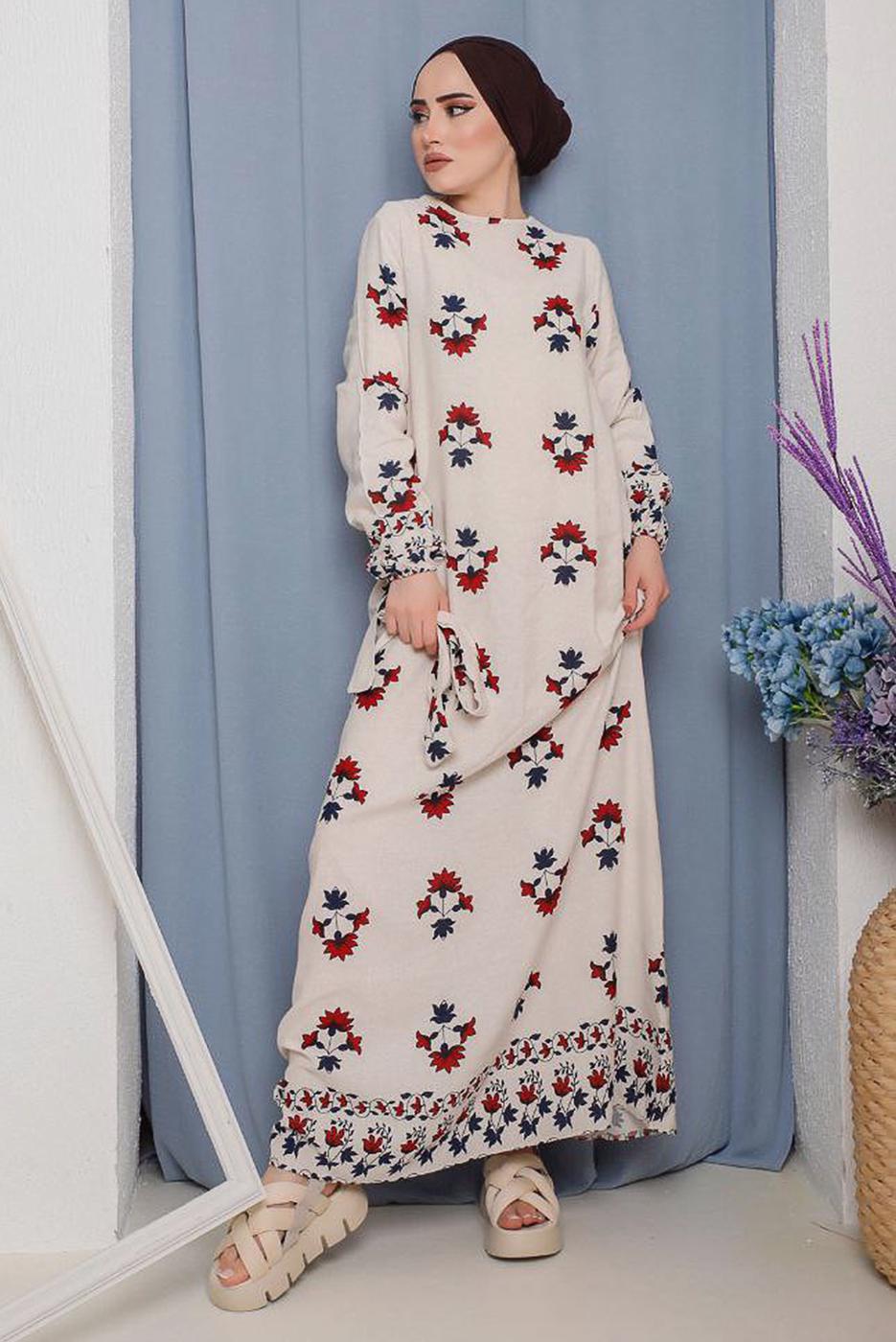 Tesettür giyim KIRMIZI ÇİÇEK DESENLİ KUŞAKLI ELBİSE 2632 