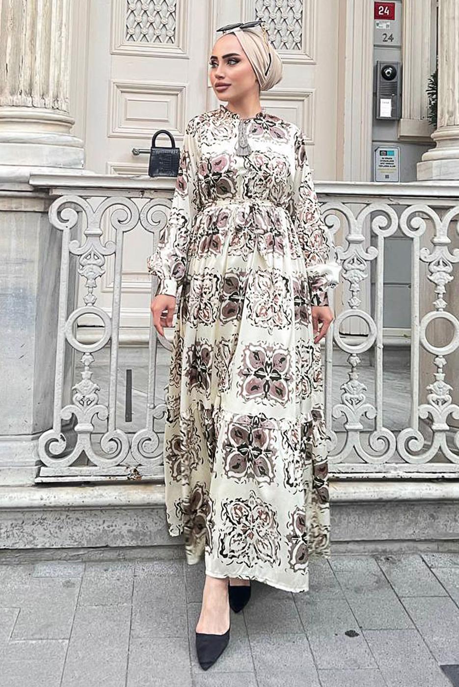 Tesettür giyim BEJ SATEN DESENLİ ELBİSE 2637 