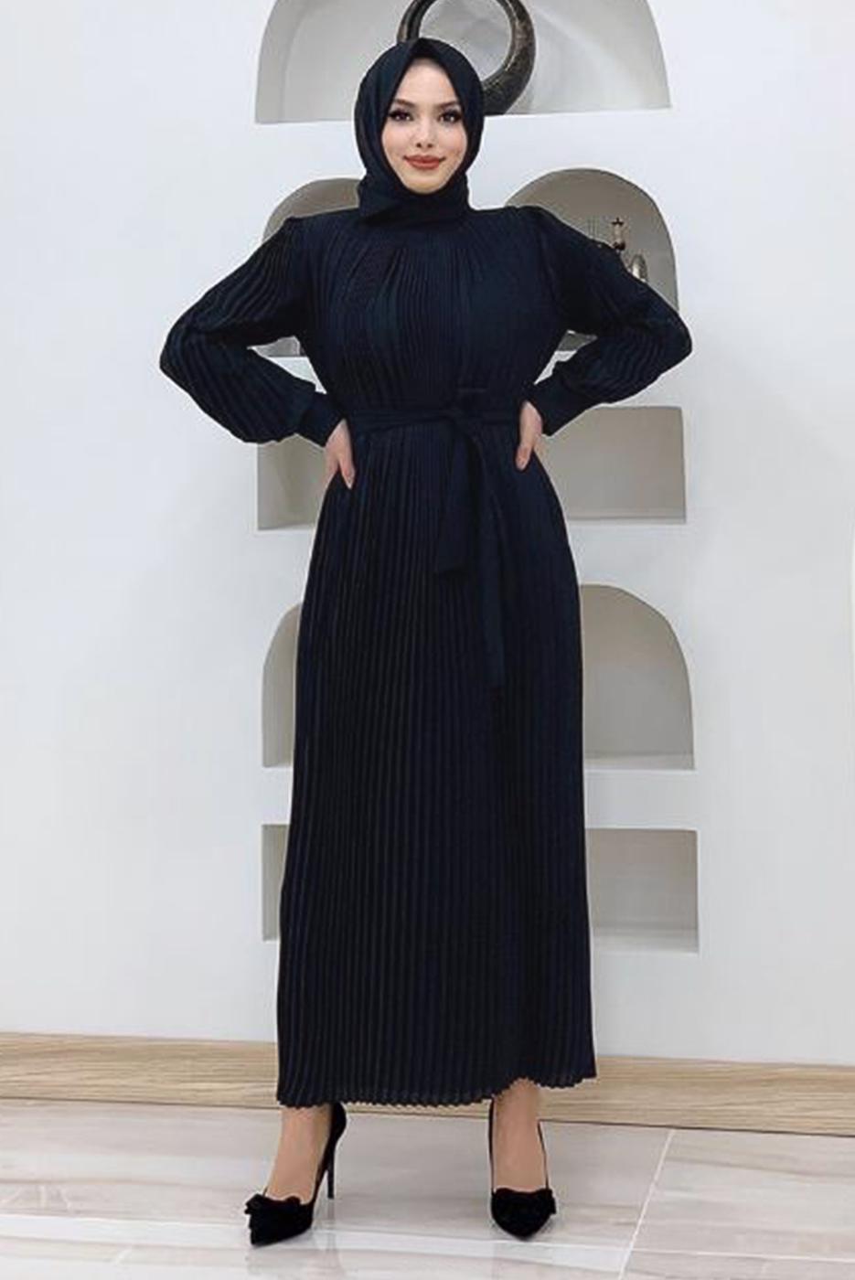 Tesettür giyim SİYAH PİLİSELİ KREP ELBİSE 3043