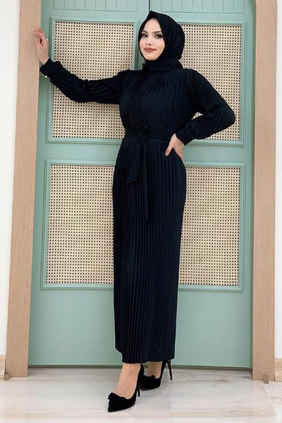 Tesettür giyim SİYAH PİLİSELİ KREP ELBİSE 3043
