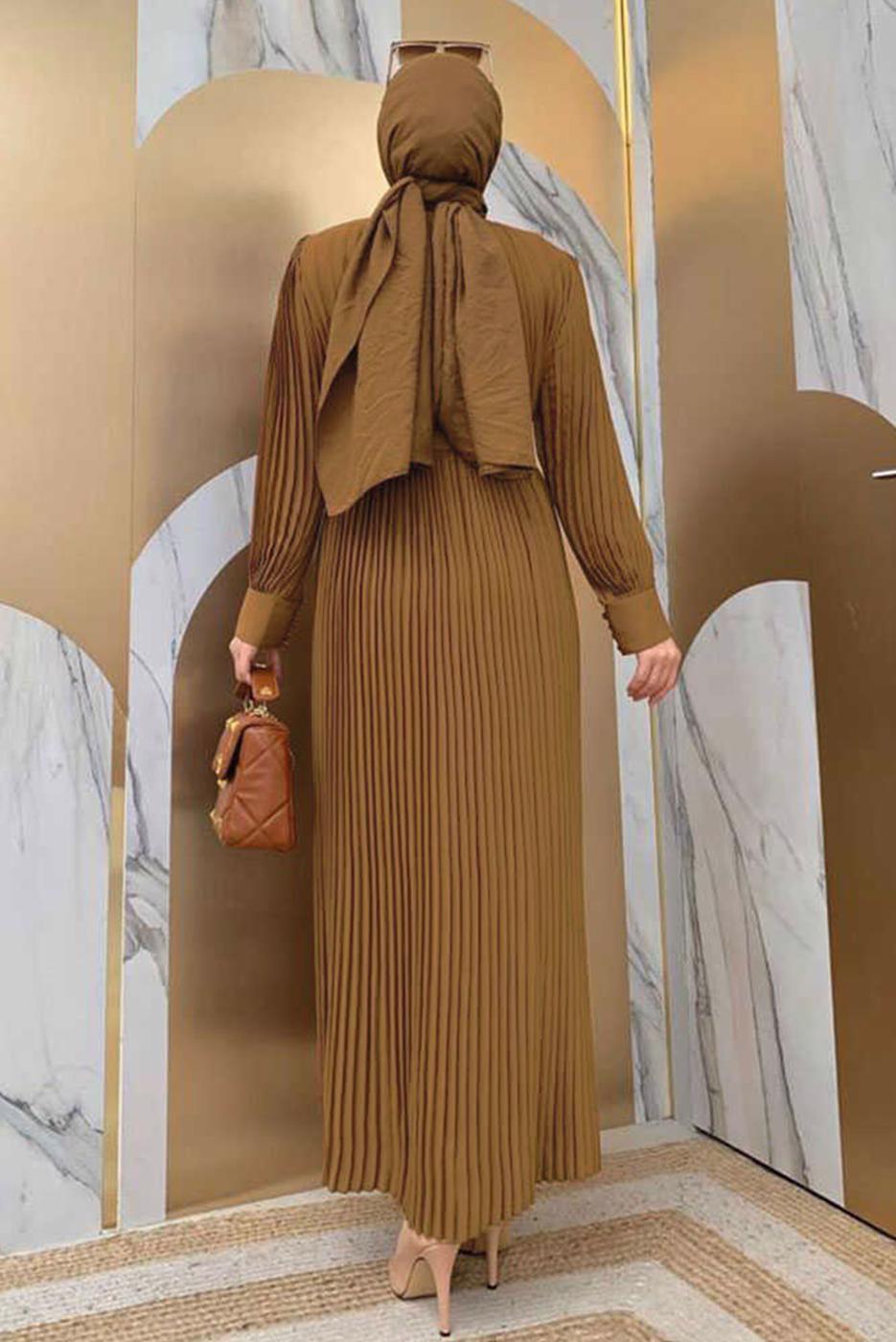 Tesettür giyim TABA PİLİSELİ KREP ELBİSE 3043