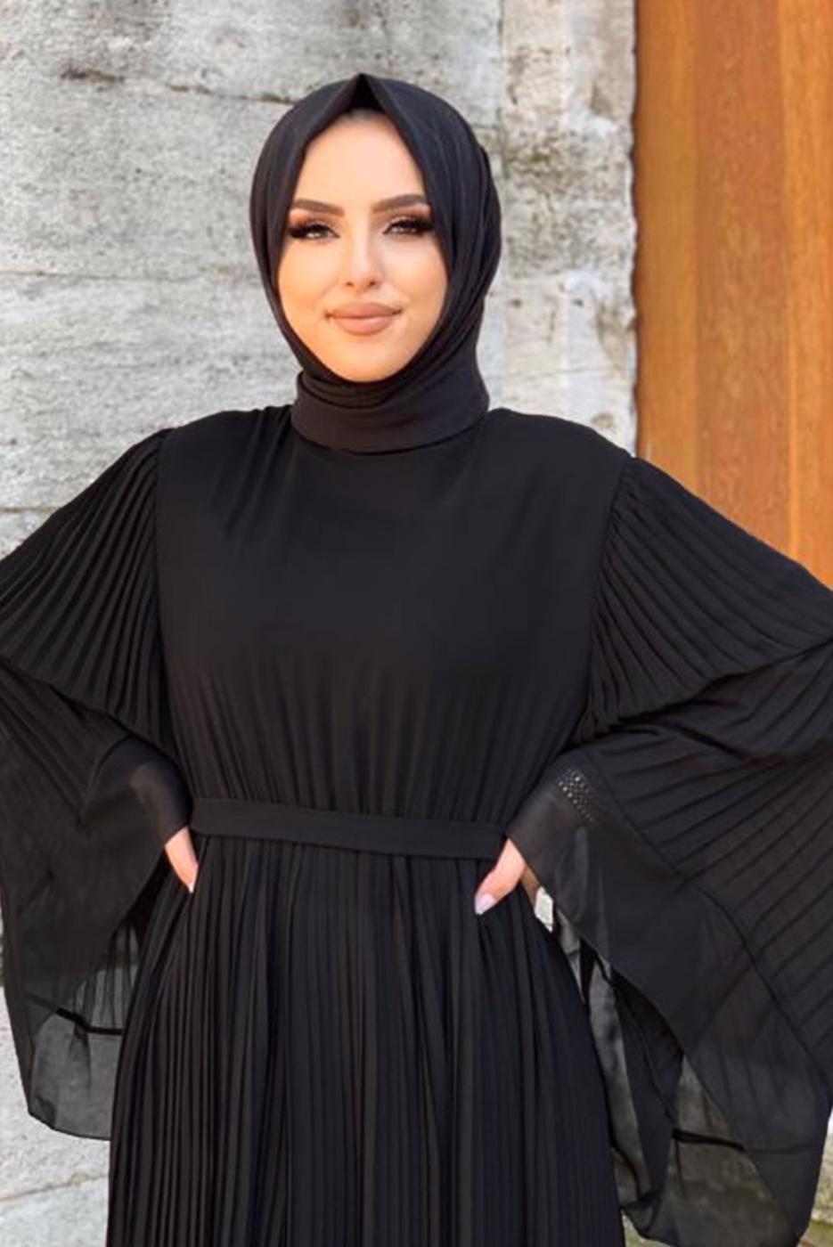 Tesettür giyim SİYAH PİLİSELİ KUŞAKLI ELBİSE T 4043