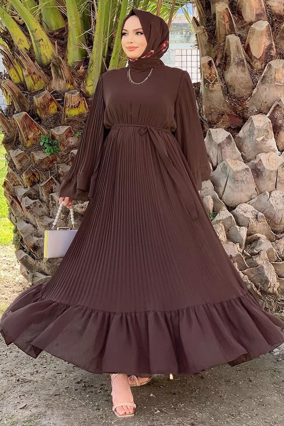 Tesettür giyim KAHVE PİLİSELİ KUŞAKLI ELBİSE T 4043
