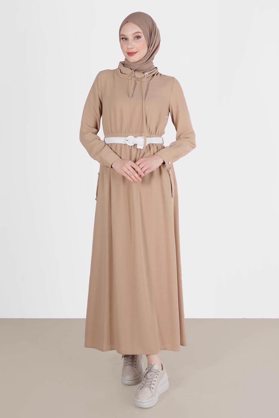 Tesettür giyim BEJ ALVİNA CEPLİ TESETTÜR ELBİSE T 42590