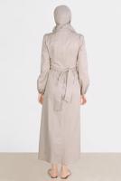 Tesettür giyim BEJ ALVİNA BAĞLAMA DETAYLI ELBİSE T 42611