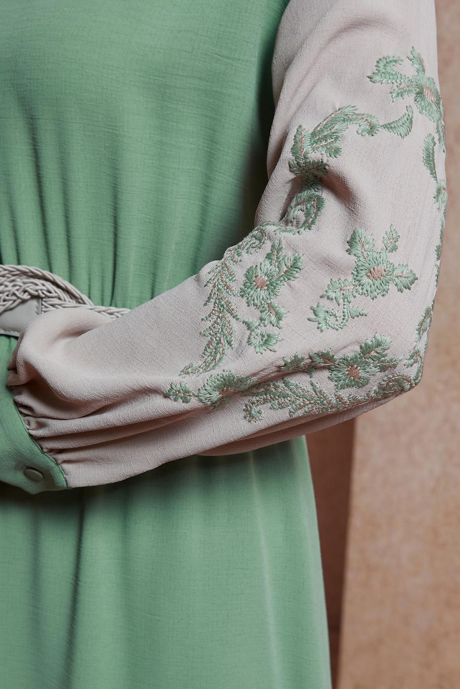 Tesettür giyim YEŞİL ALVİNA NAKIŞLI ELBİSE T 42623