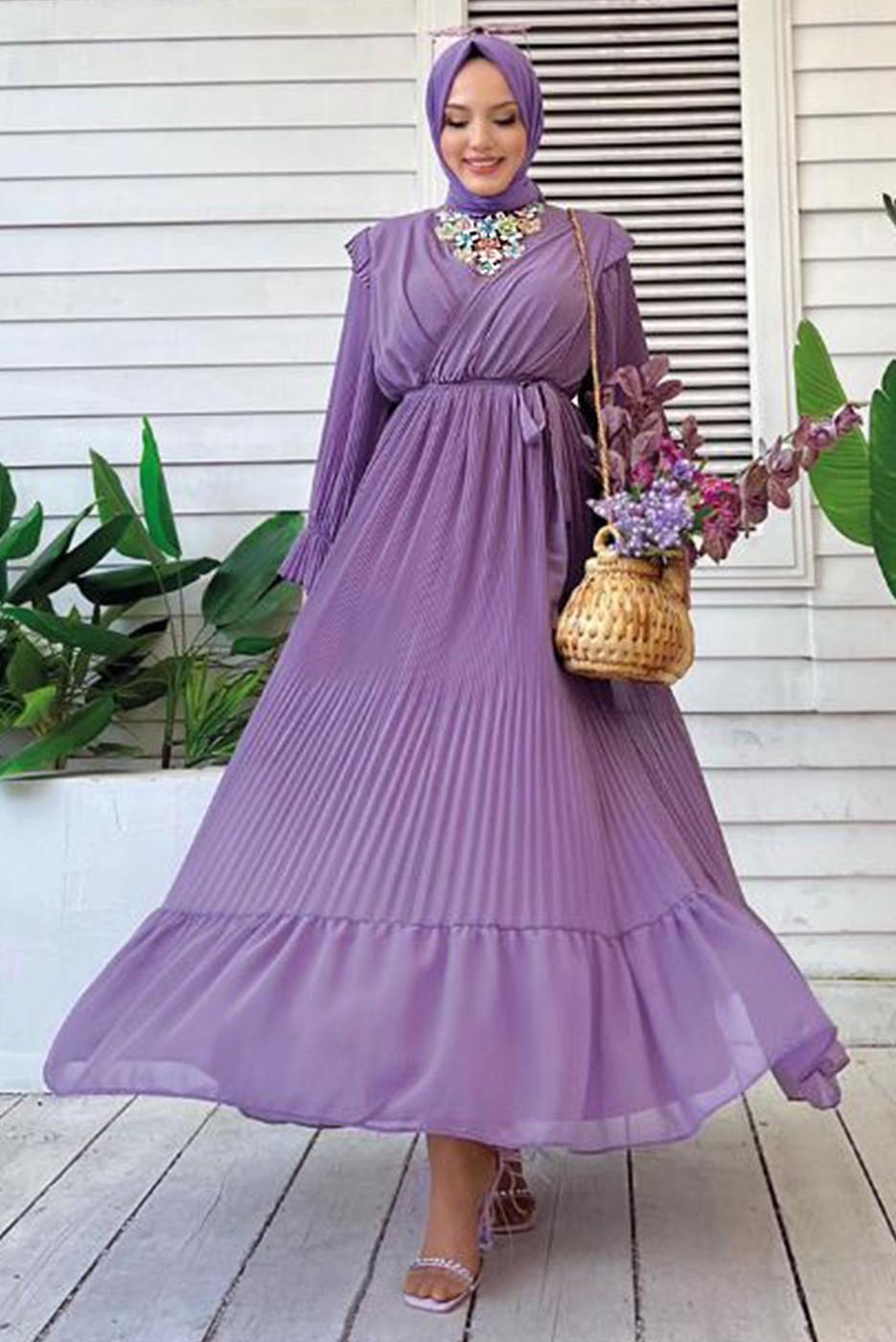 Tesettür giyim MOR PİLİSELİ ŞİFON ELBİSE T 4263	