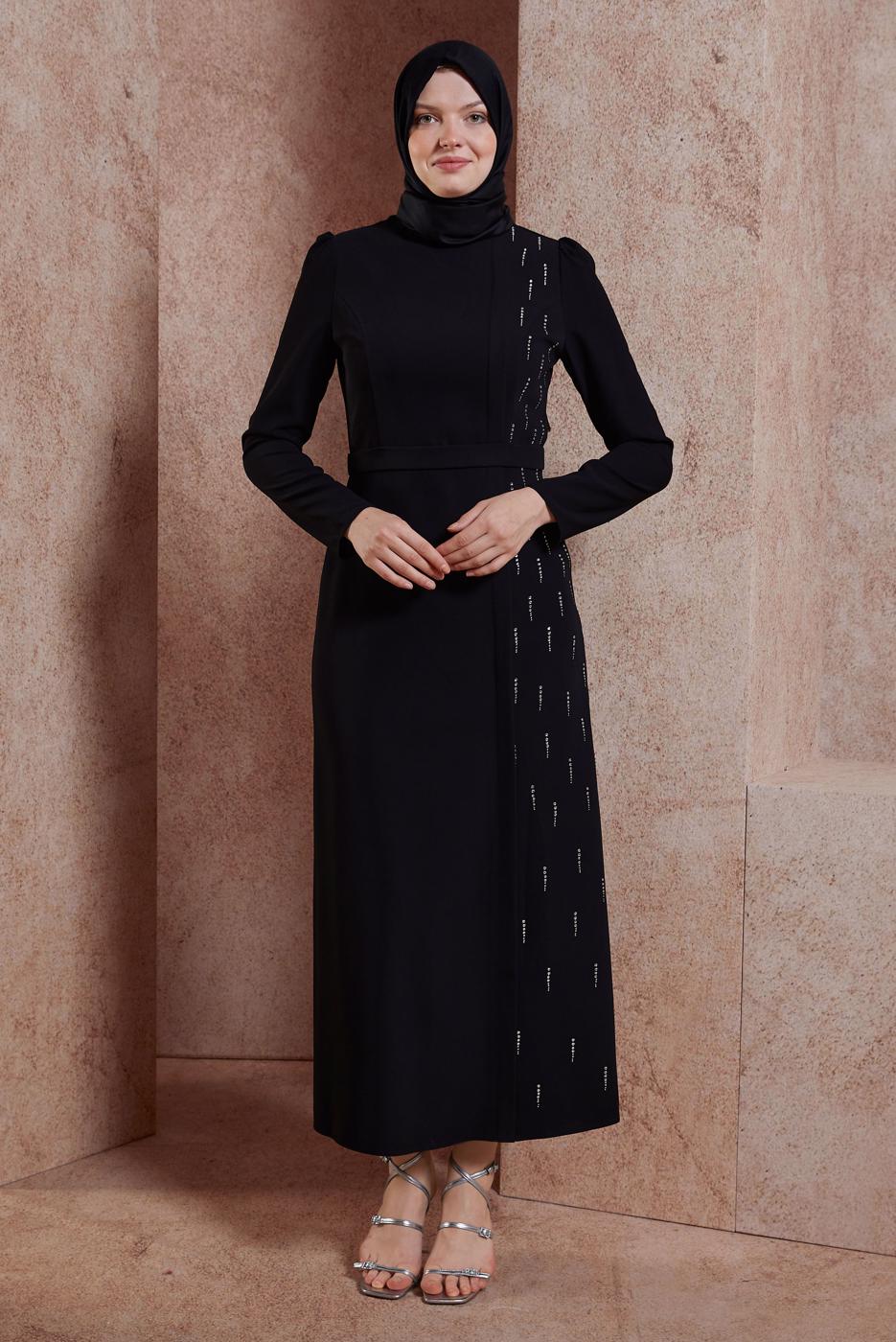 Tesettür giyim SİYAH ALVİNA TAŞ BASKILI TESETTÜR ELBİSE T 42886