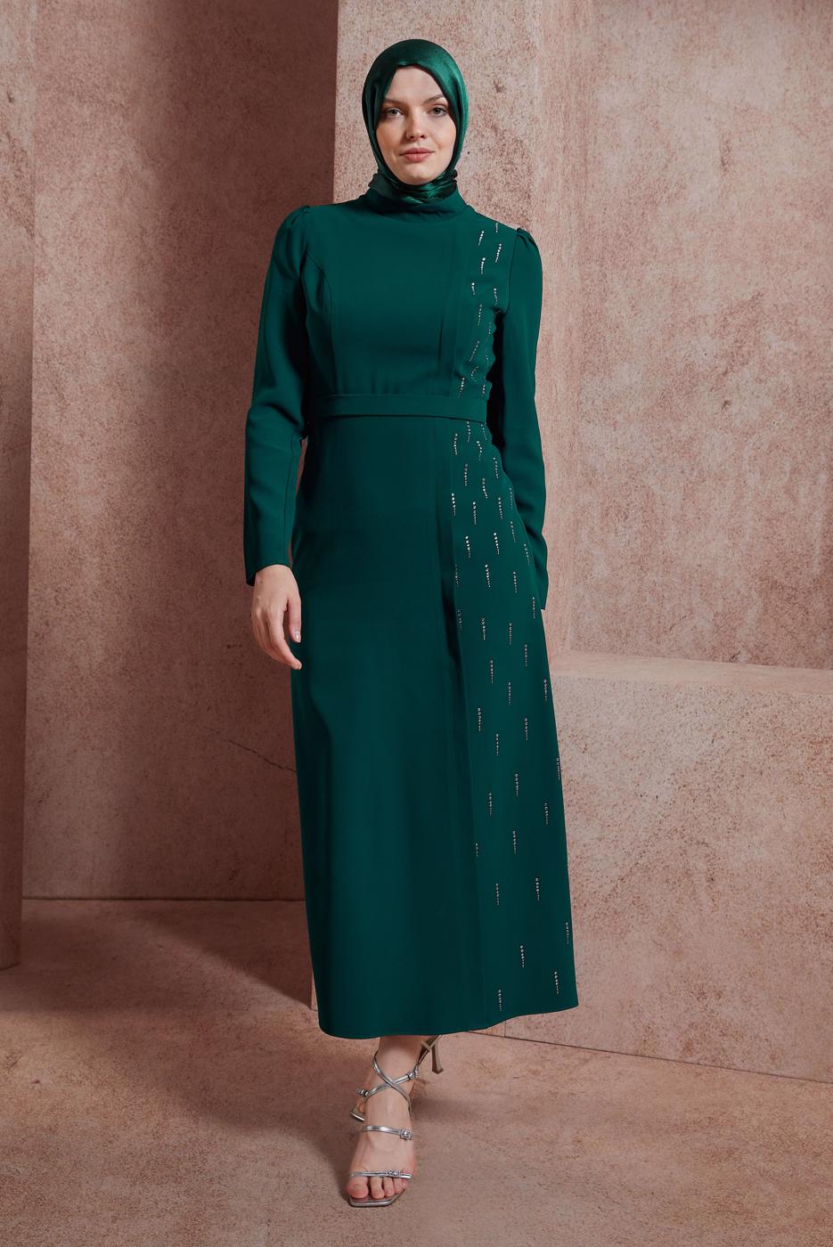 Tesettür giyim YEŞİL ALVİNA TAŞ BASKILI TESETTÜR ELBİSE T 42886