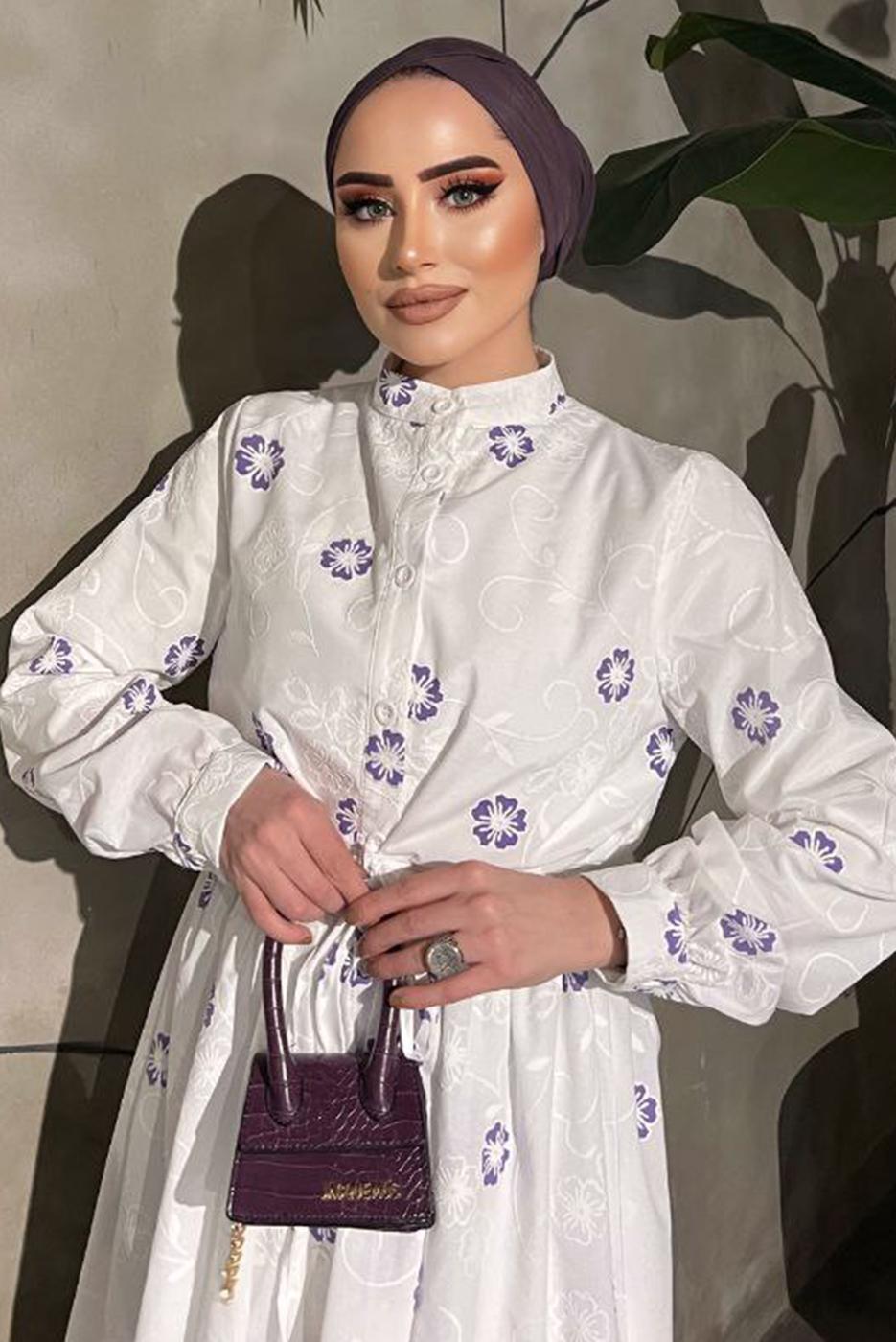 Tesettür giyim KREM ÇİÇEK BASKILI BELİ BÜZGÜLÜ ELBİSE 5137