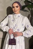 Tesettür giyim KREM ÇİÇEK BASKILI BELİ BÜZGÜLÜ ELBİSE 5137