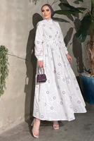 Tesettür giyim KREM ÇİÇEK BASKILI BELİ BÜZGÜLÜ ELBİSE 5137