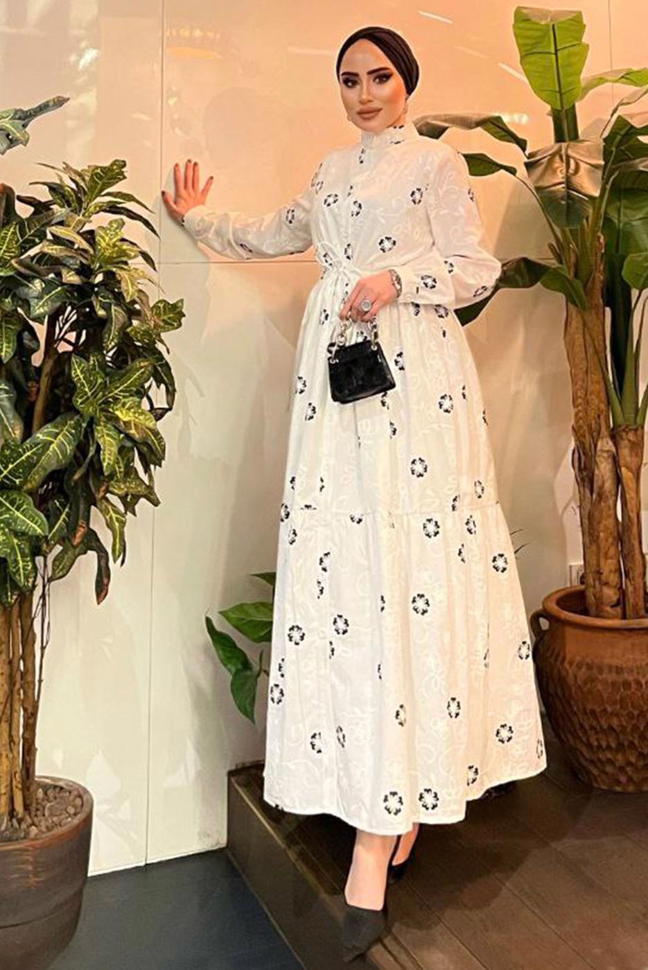 Tesettür giyim KREM ÇİÇEK BASKILI BELİ BÜZGÜLÜ ELBİSE 5137