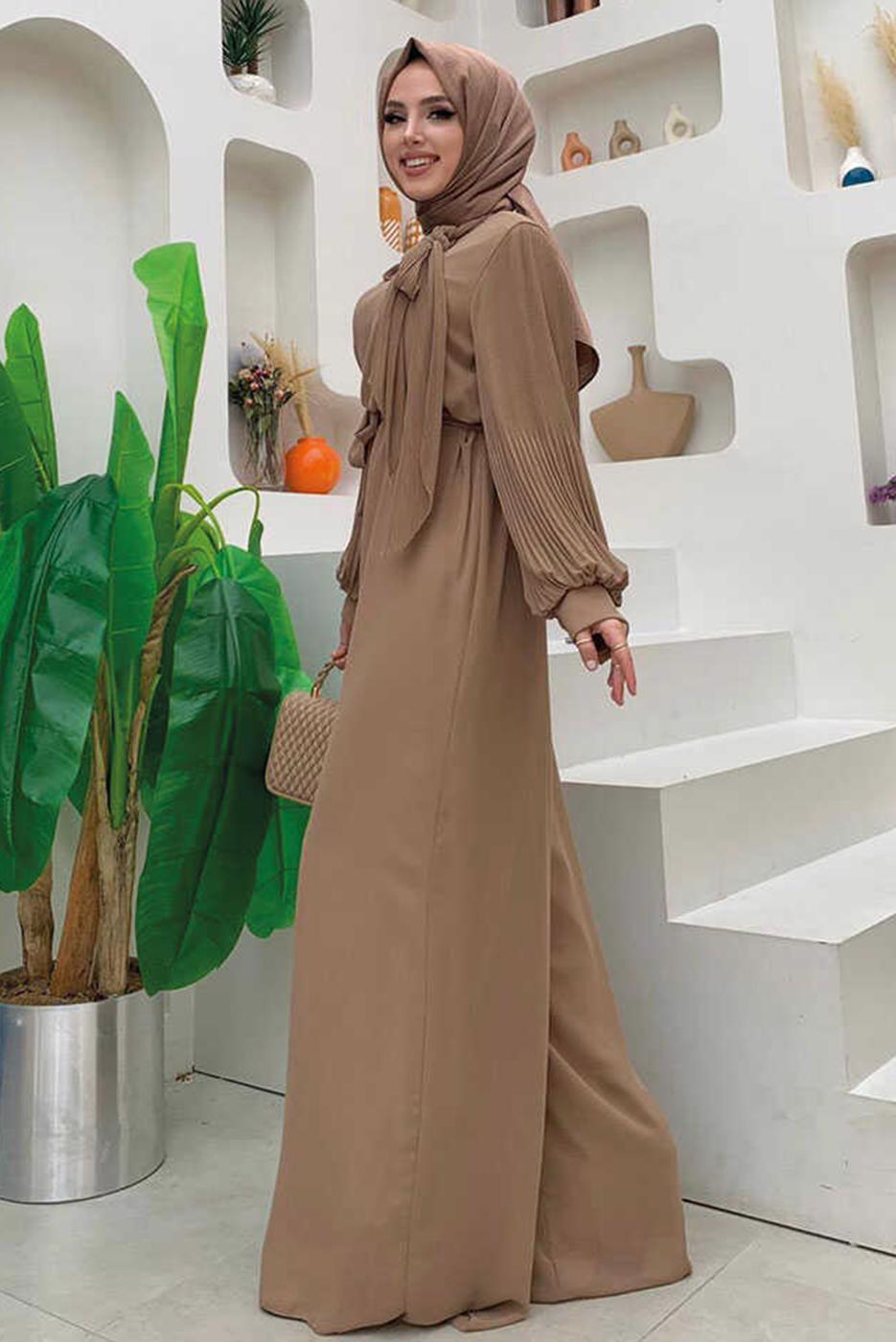 Tesettür giyim VİZON KOLLARI PİLİSELİ KUŞAKLI TULUM T 7053