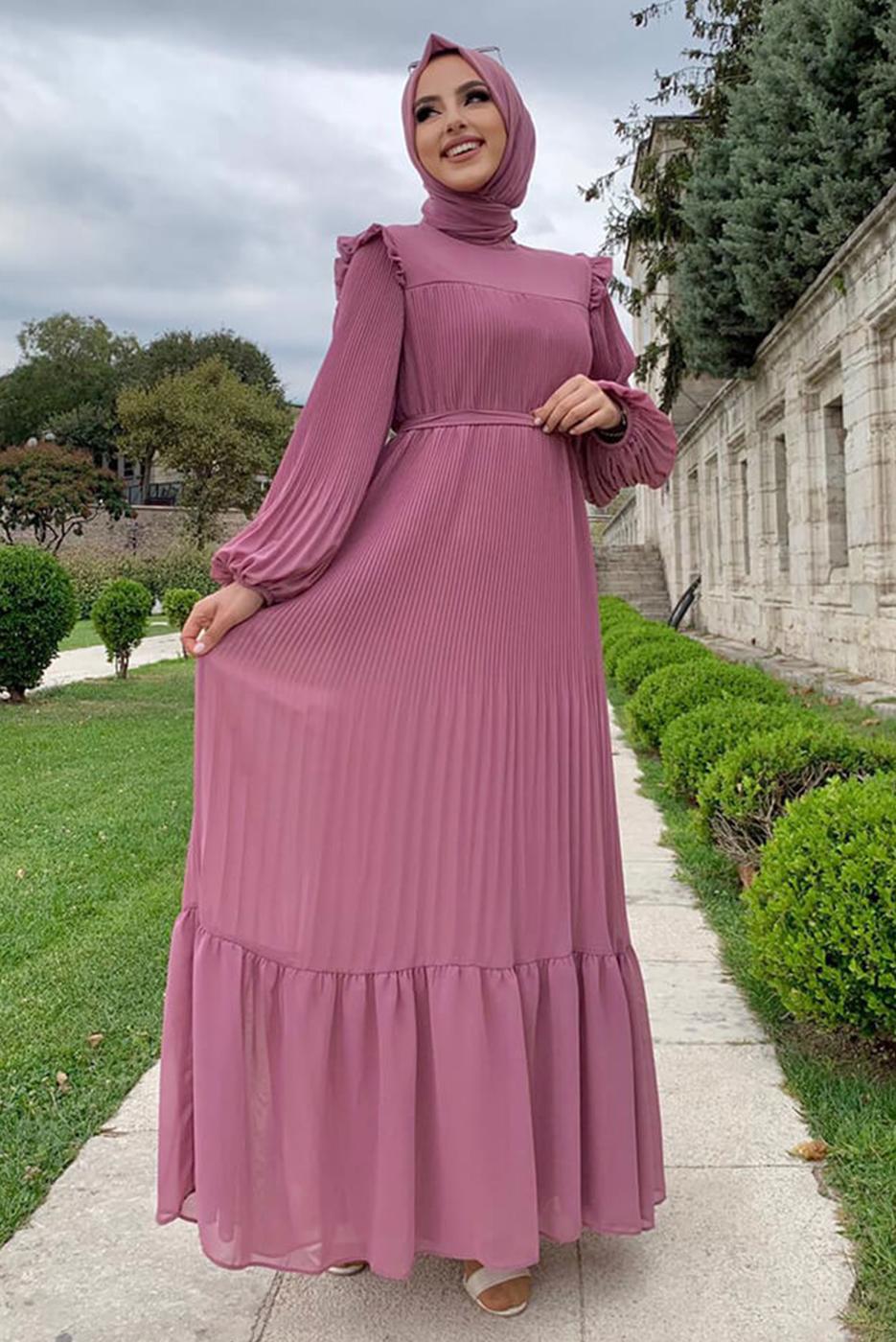 Tesettür giyim PUDRA OMUZLARI FIRFIR DETAYLI PİLİSELİ ELBİSE 8263