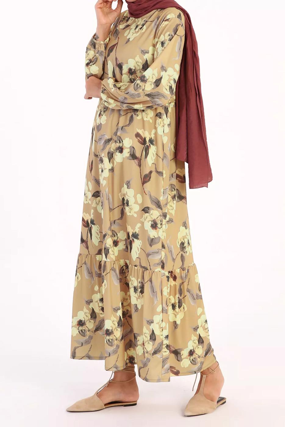 Tesettür giyim KAHVE MANŞETLERİ LASTİKLİ ÇİÇEKLİ ELBİSE 8732 