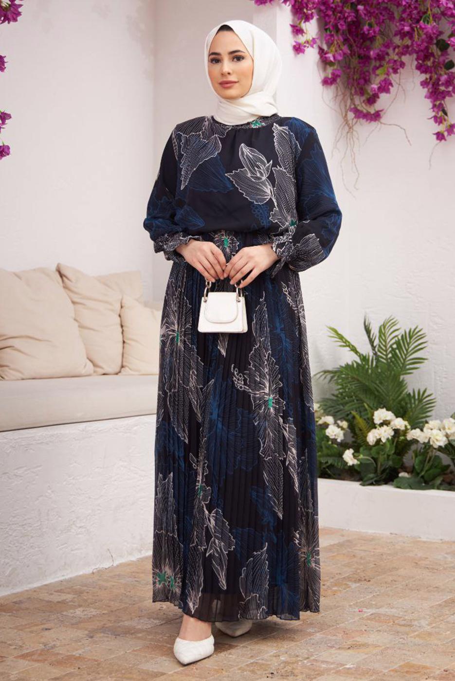 Tesettür giyim LACİVERT PİLİSELİ DESENLİ ELBİSE 9032 