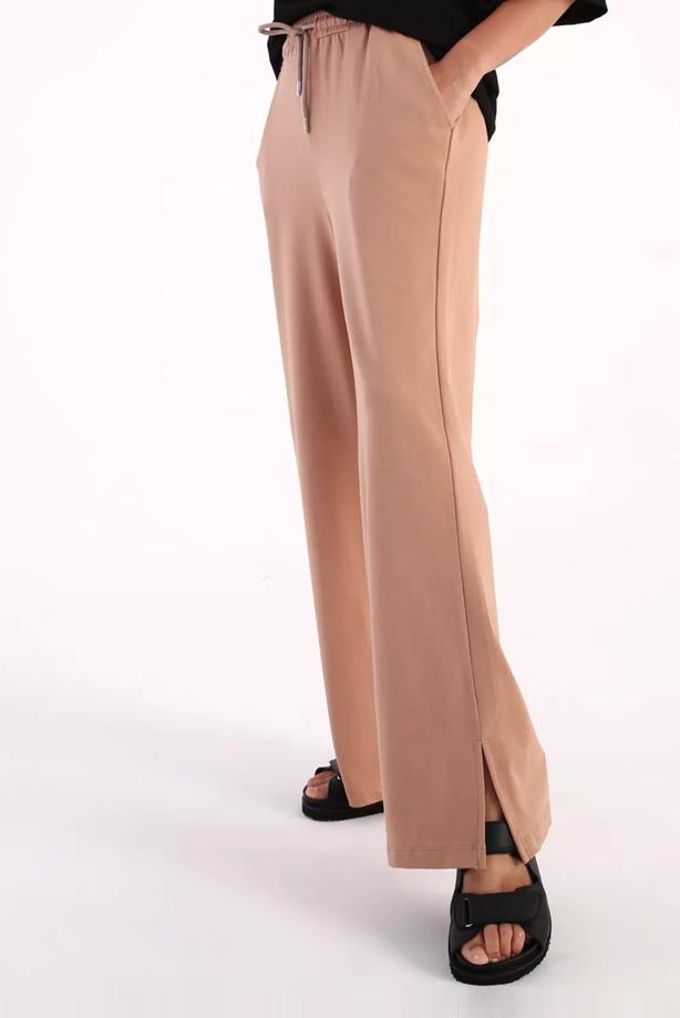 Vêtements hijab BRUN PANTALON DE SURVÊTEMENT EN COTON AVEC FENTES 31037 - TRENDTESETTÜR