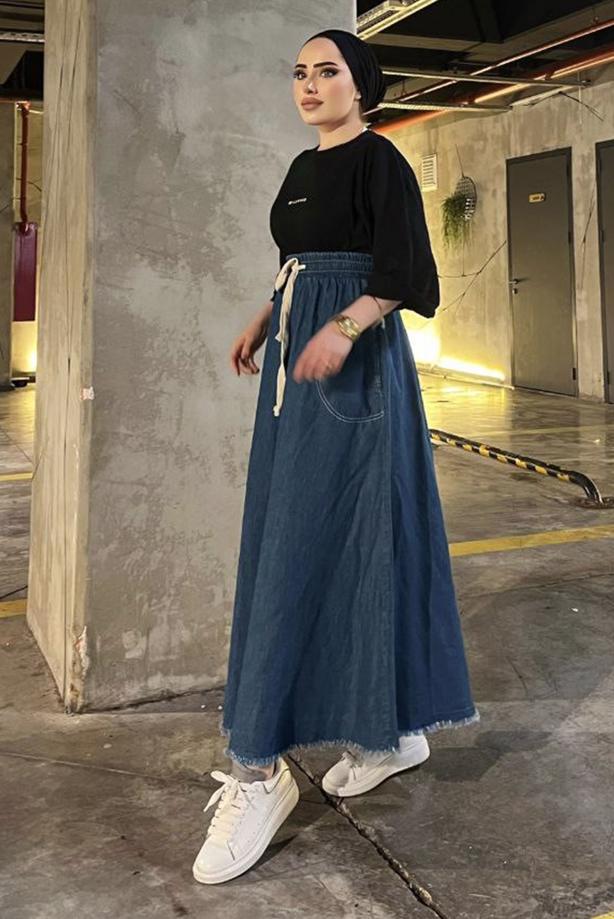 Tesettür giyim MAVİ ETEK UCU PÜSKÜLLÜ DENIM ETEK 4151  - TRENDTESETTÜR