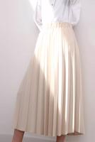 Tesettür giyim BEJ BELİ LASTİKLİ PİLİSELİ ETEK 70026 