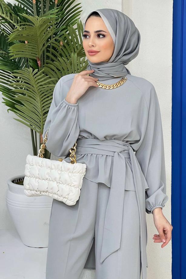 Vêtements hijab  CHAIN DETAIL TIED WAIST 2-PIECE PANTS SUIT 73051 - TRENDTESETTÜR