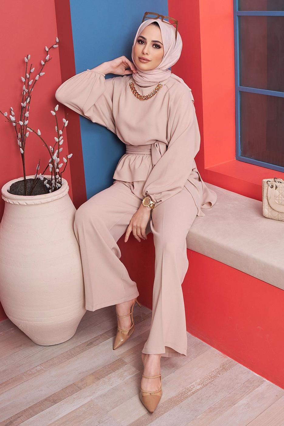 Vêtements hijab POUDRE ENSEMBLE PANTALON 2 PIÈCES AVEC CEINTURE ET CHAÎNE 73051	