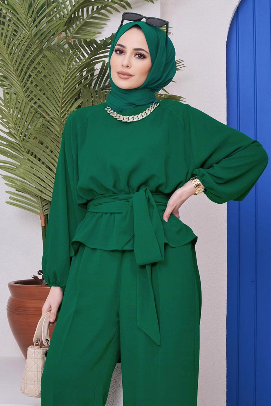 Hijab clothing GREEN CHAIN DETAIL TIED WAIST 2-PIECE PANTS SUIT 73051