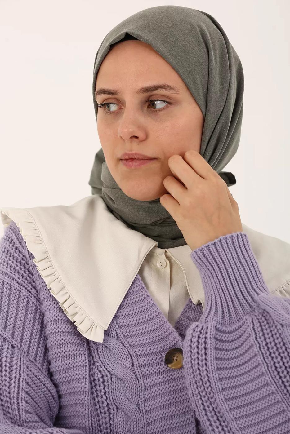 Vêtements hijab VERT CHÂLE EN COTON 21030