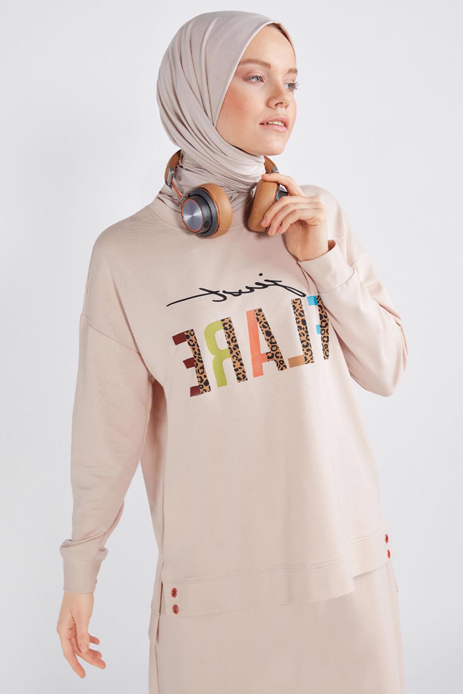 Tesettür giyim BEJ ALVİNA YAZI BASKILI ETEKLİ TAKIM T 42657 