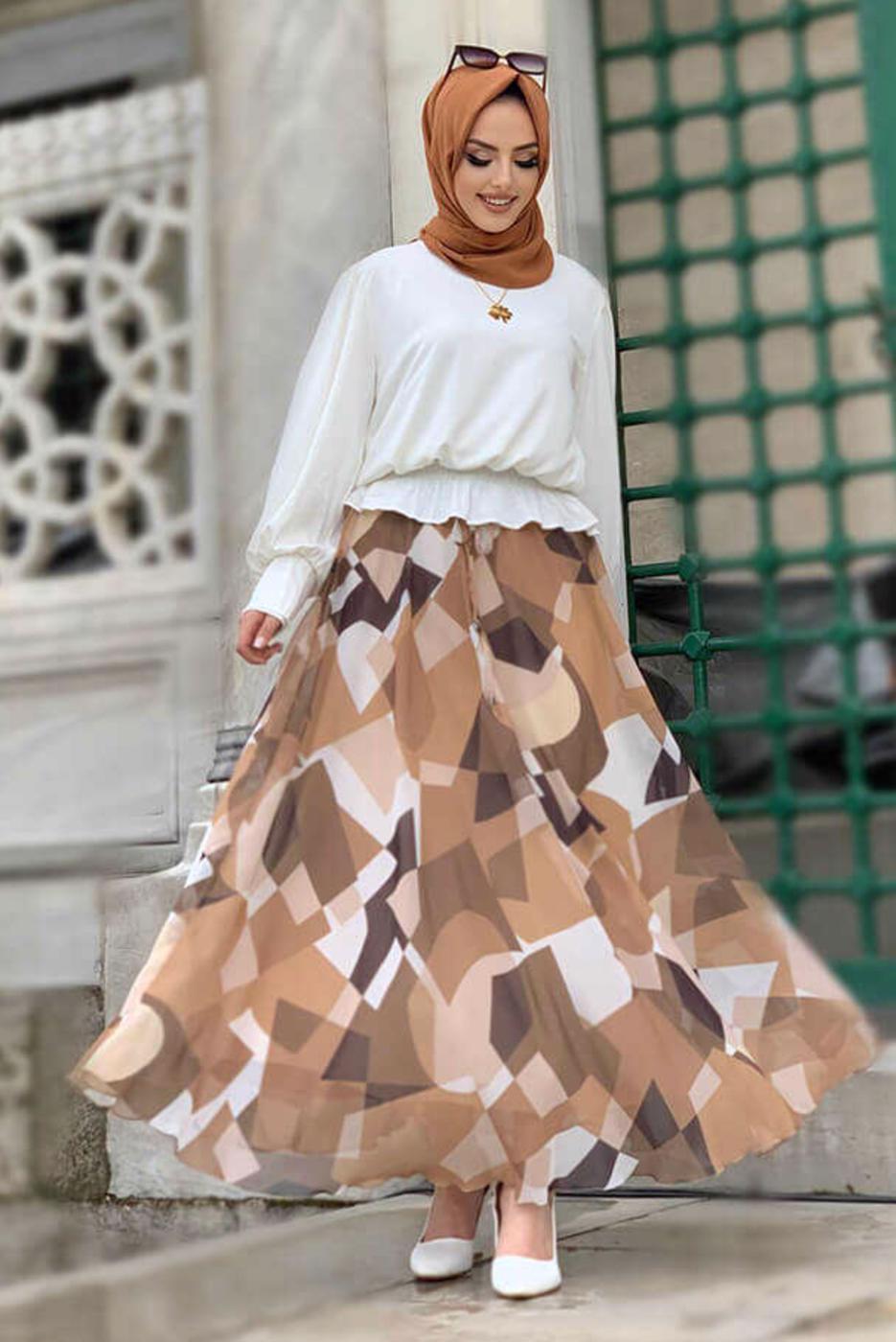 Tesettür giyim EKRU BELİ BÜZGÜLÜ DESENLİ ETEKLİ TAKIM T 8928