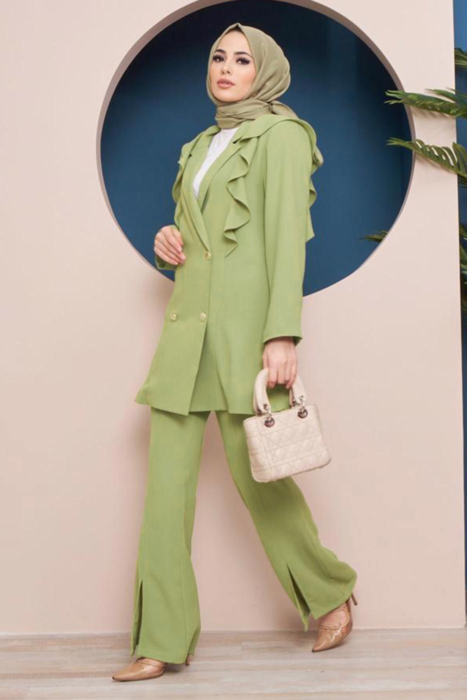 Tesettür giyim YEŞİL DÜĞMELİ VOLANLI PANT. TAKIM 04051	