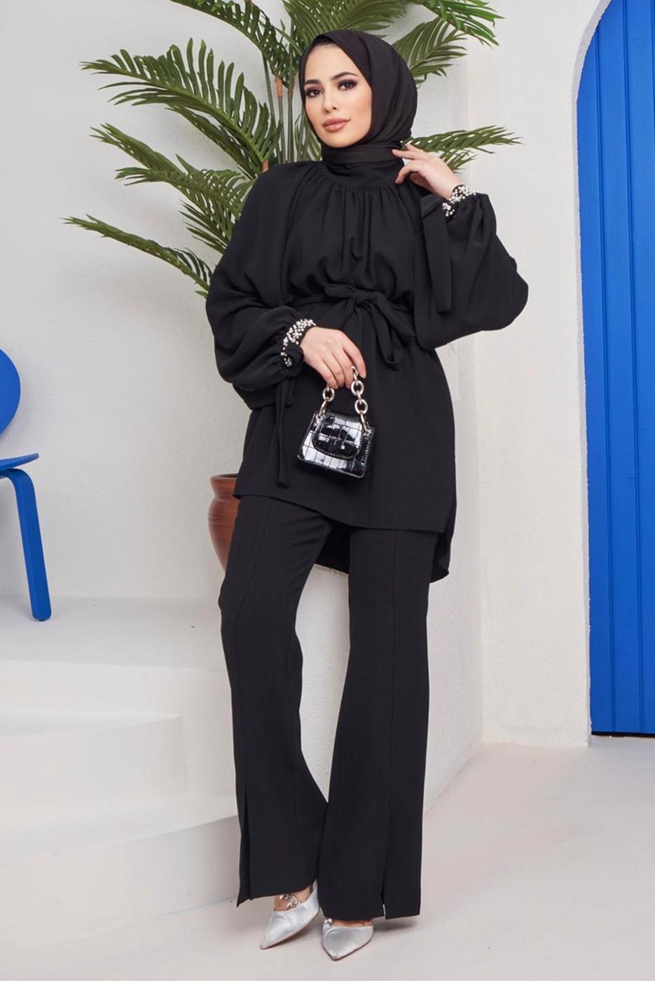 Tesettür giyim SİYAH MANŞETLERİ TAŞ İŞLEMELİ BELİ KUŞAKLI PANT. TAKIM 11051	