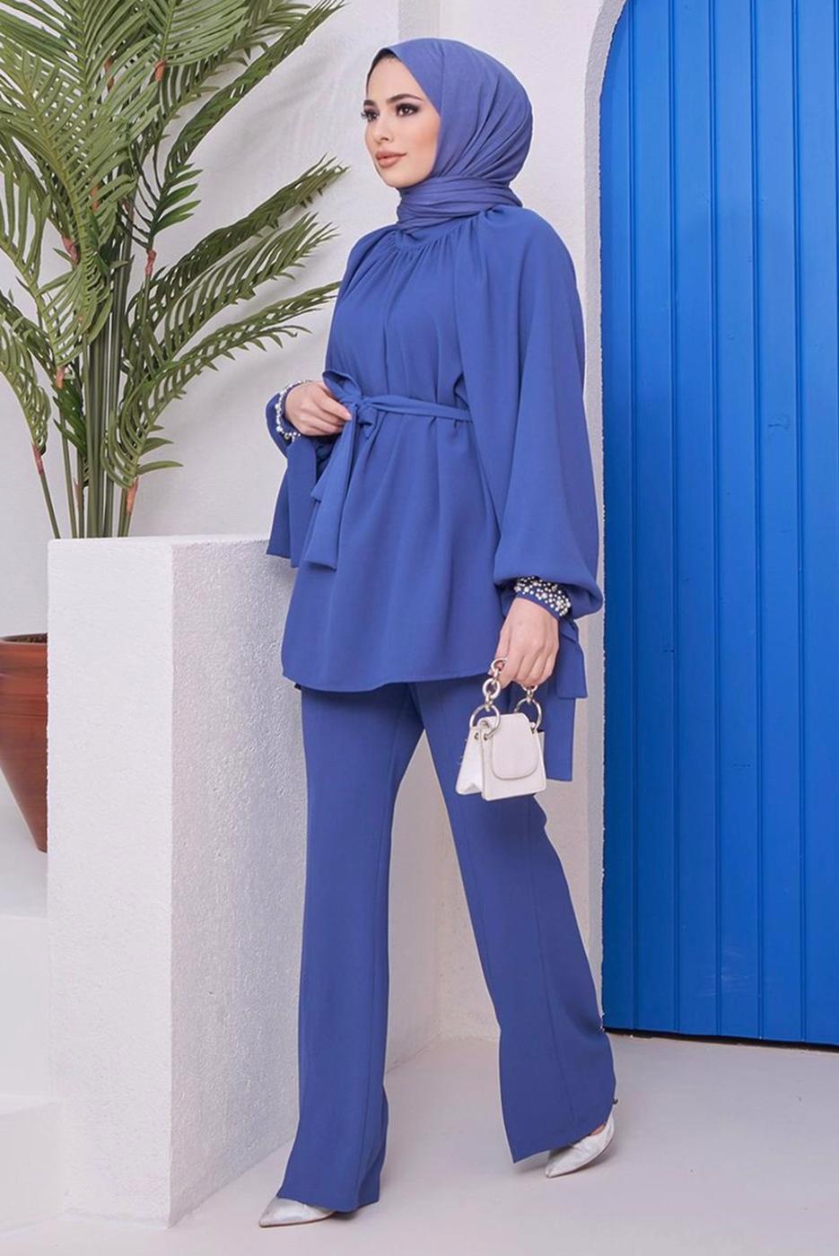 Tesettür giyim LACİVERT MANŞETLERİ TAŞ İŞLEMELİ BELİ KUŞAKLI PANT. TAKIM 11051	