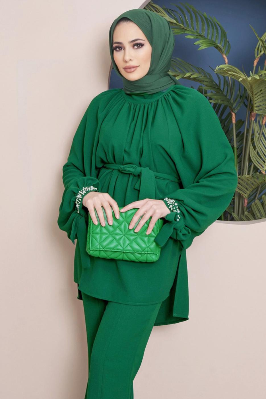 Tesettür giyim YEŞİL MANŞETLERİ TAŞ İŞLEMELİ BELİ KUŞAKLI PANT. TAKIM 11051	