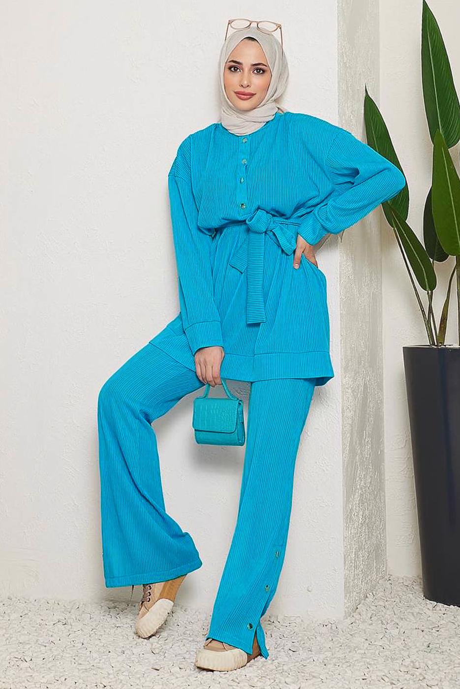 Tesettür giyim MAVİ BELDEN BAĞLAMALI FİTİLLİ PANTOLONLU TAKIM 18051 