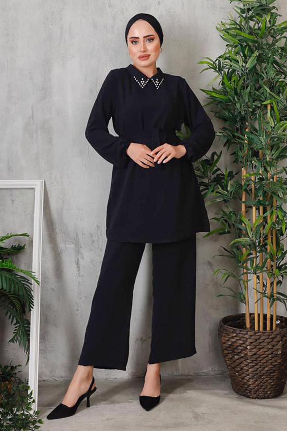 Tesettür giyim SİYAH YAKASI TAŞ DETAYLI PANT. TAKIM 1952  