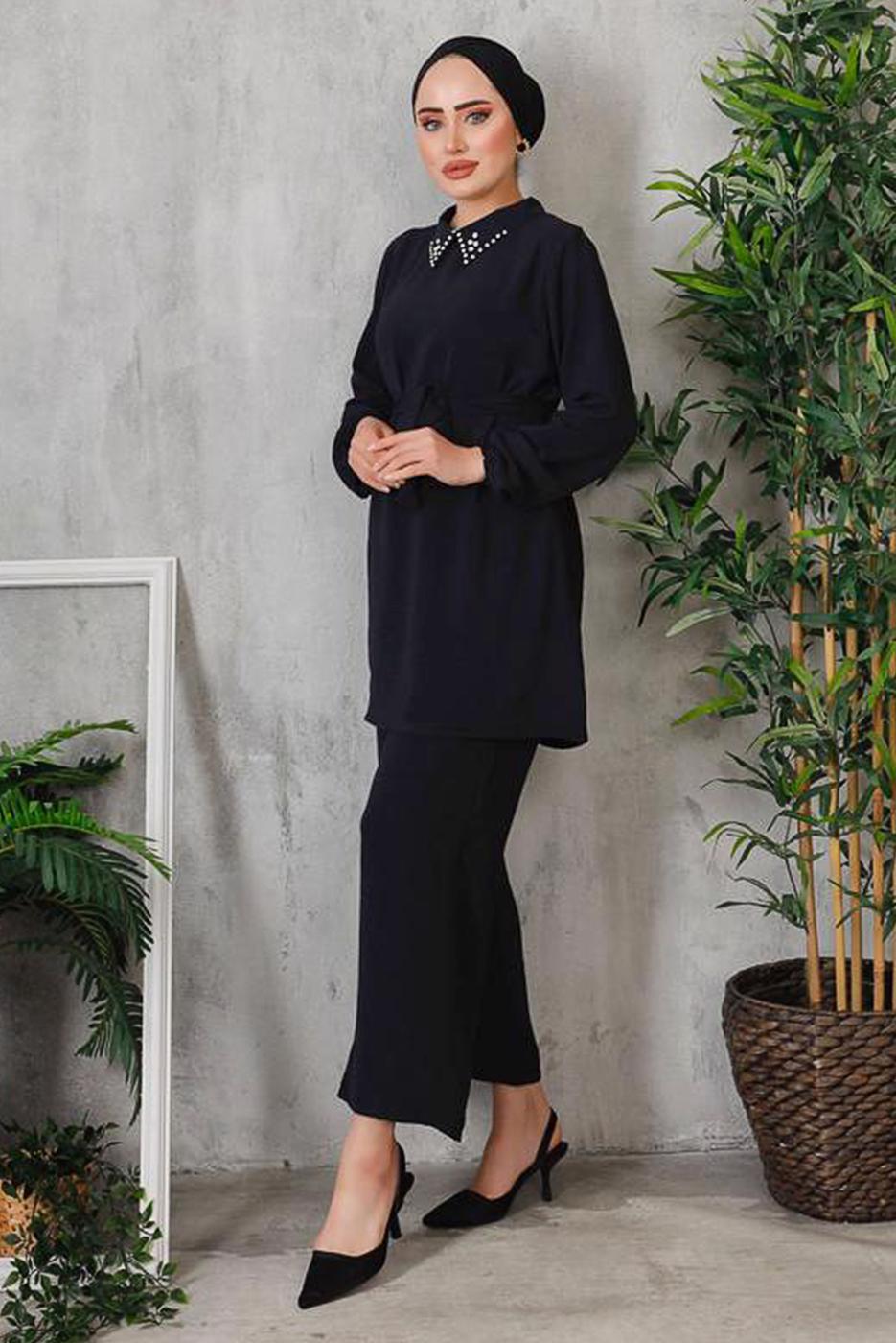Tesettür giyim SİYAH YAKASI TAŞ DETAYLI PANT. TAKIM 1952  