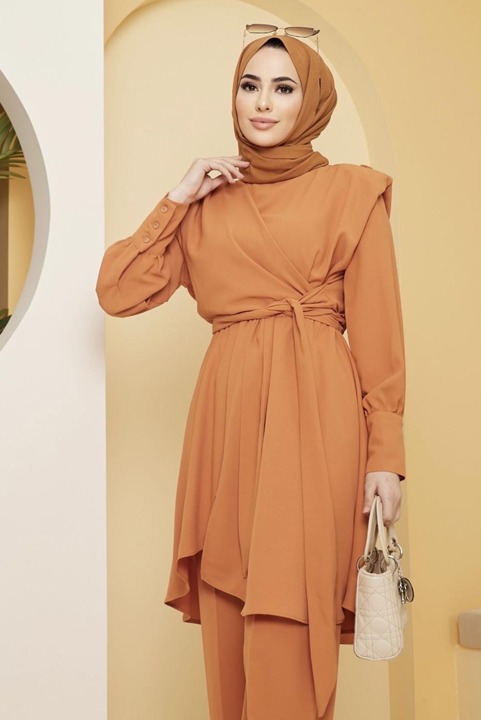 Vêtements hijab ORANGE ENSEMBLE PANTALON COUPE ASYMETRIQUE CEINTURE 20002