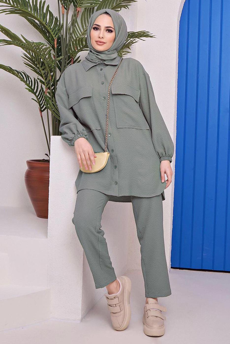 Tesettür giyim YEŞİL CEPLİ DÜĞMELİ PANT. TAKIM 24051 