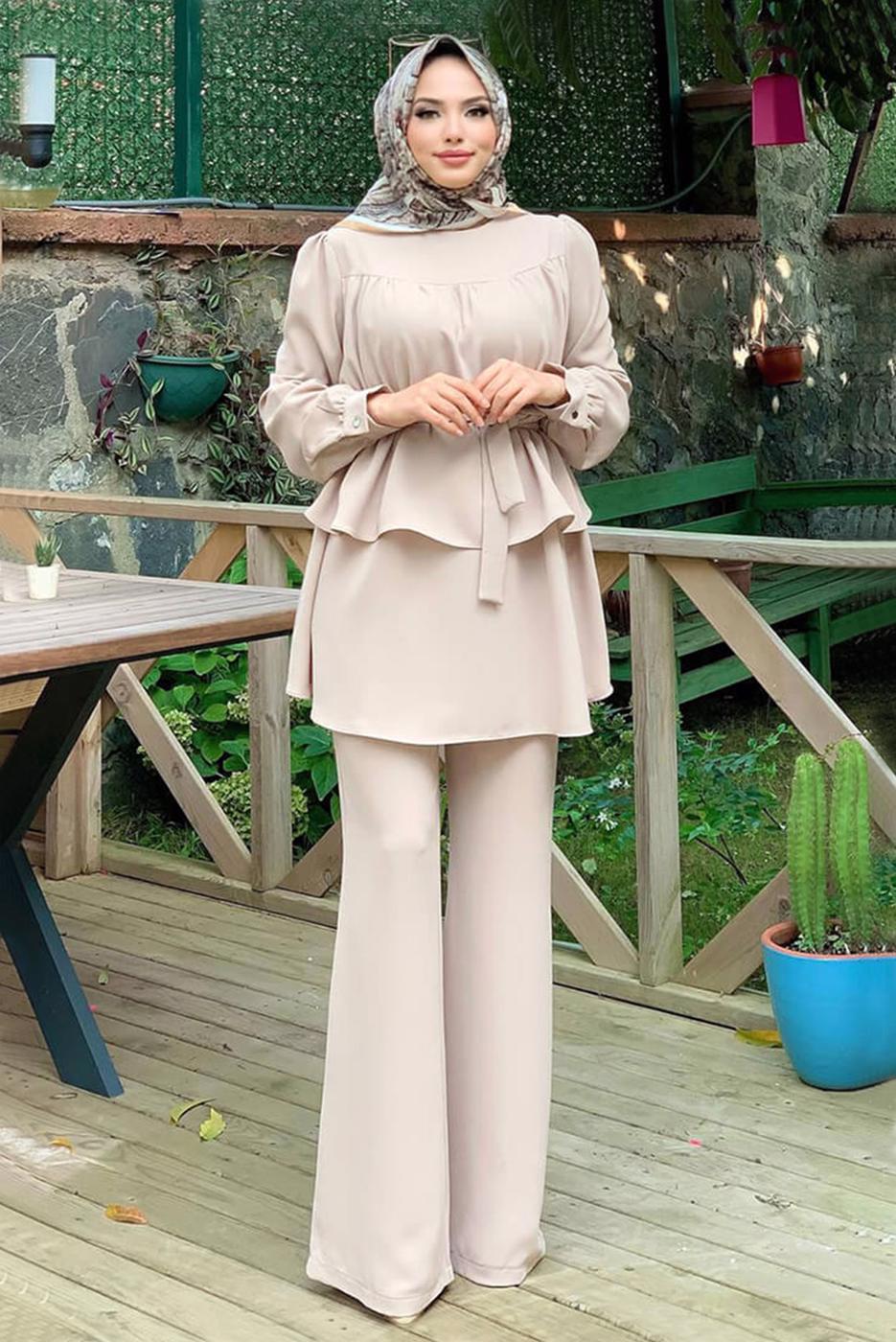 Tesettür giyim BEJ BELİ KUŞAKLI İKİLİ PANT. TAKIM 2438