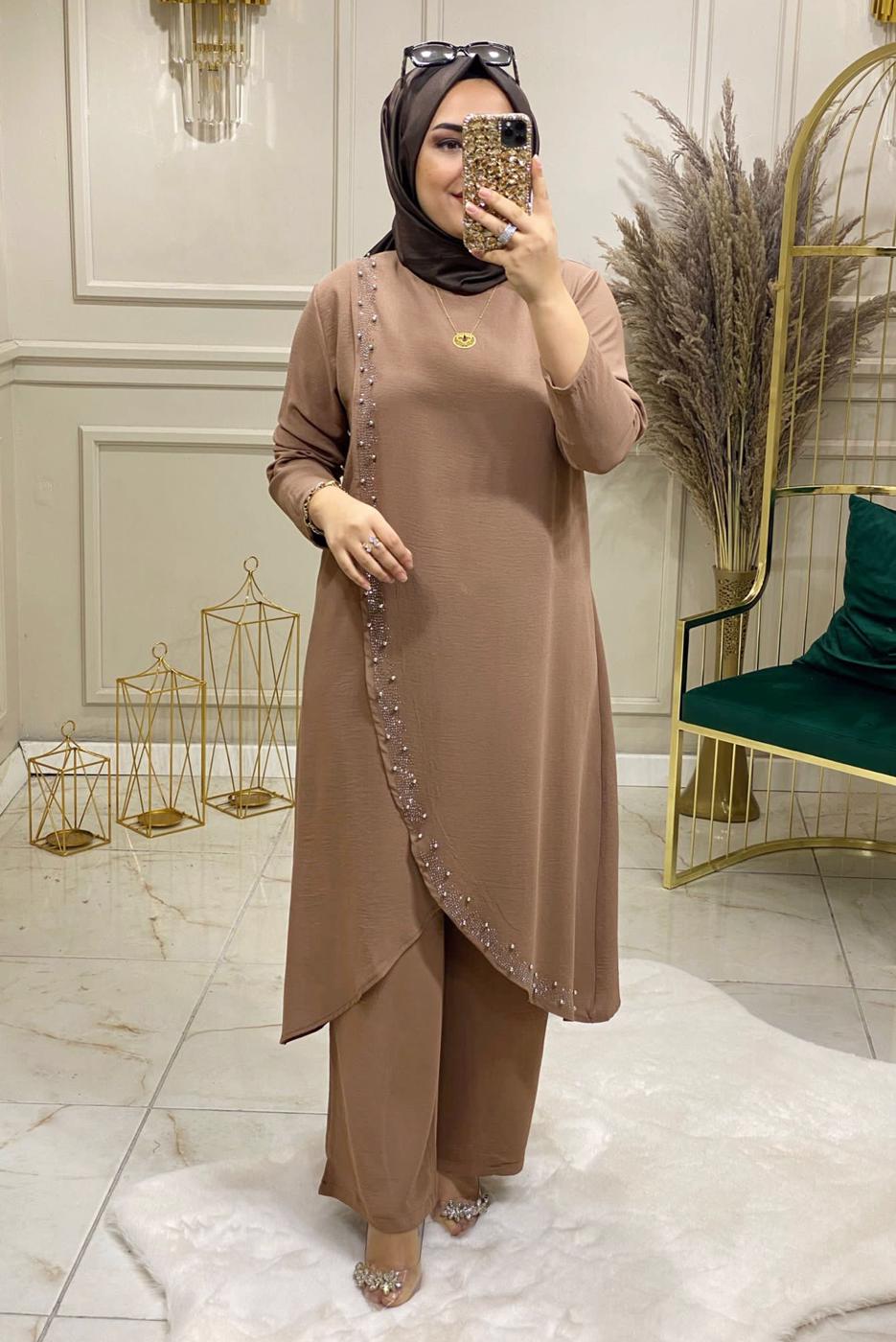 Tesettür giyim KAHVE BONCUK DETAYLI PANTOLONLU TAKIM 3578 
