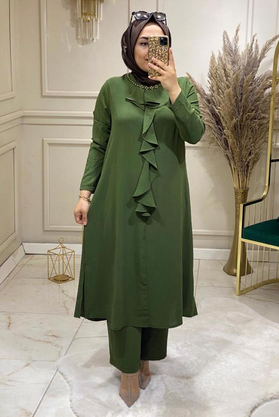 Tesettür giyim YEŞİL YAKASI BONCUK İŞLEMELİ PANTOLONLU TAKIM 3584  